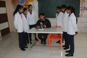 IMG_8091 Bio Lab at The Girls Gurukul